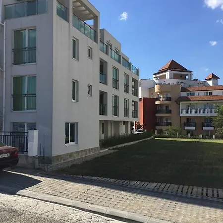 Sea Life Sinemorets Daire *