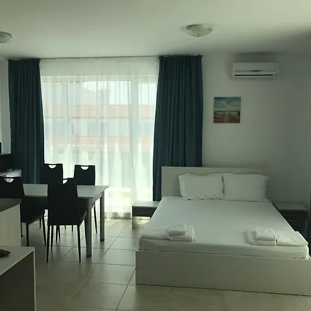 Sea Life Sinemorets * סינמורץ